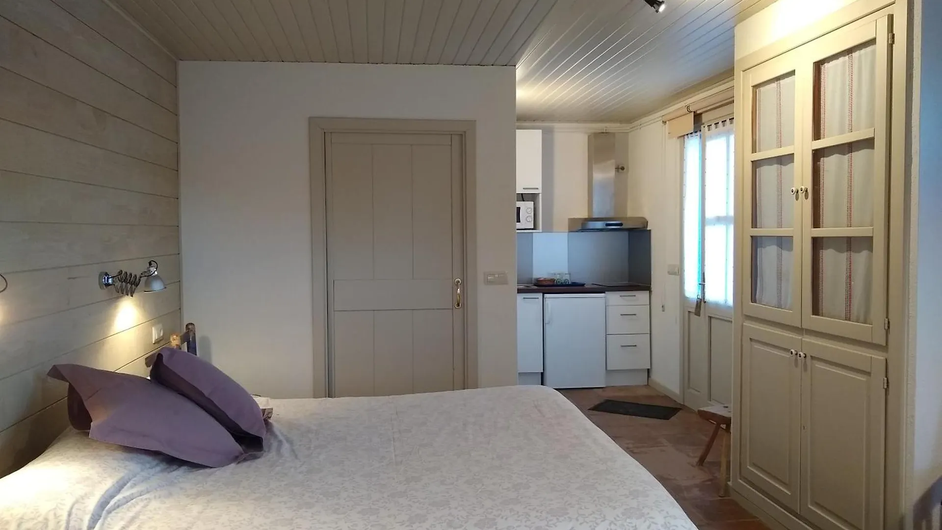 Pensjonat Hostal D'Éller